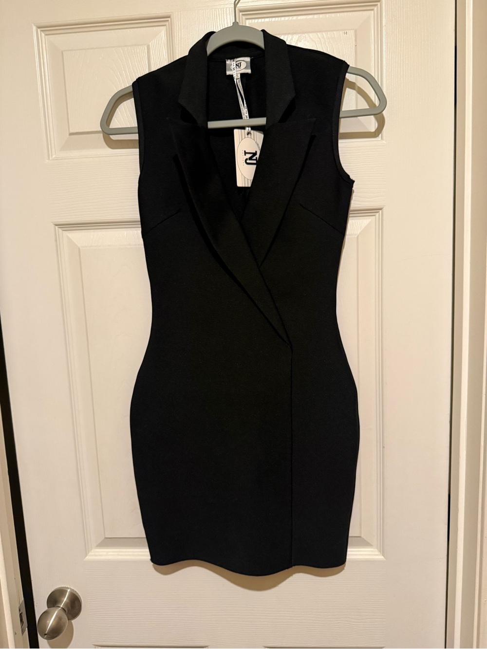 Sleeveless Black Mini Blazer Dress - N/A Brand